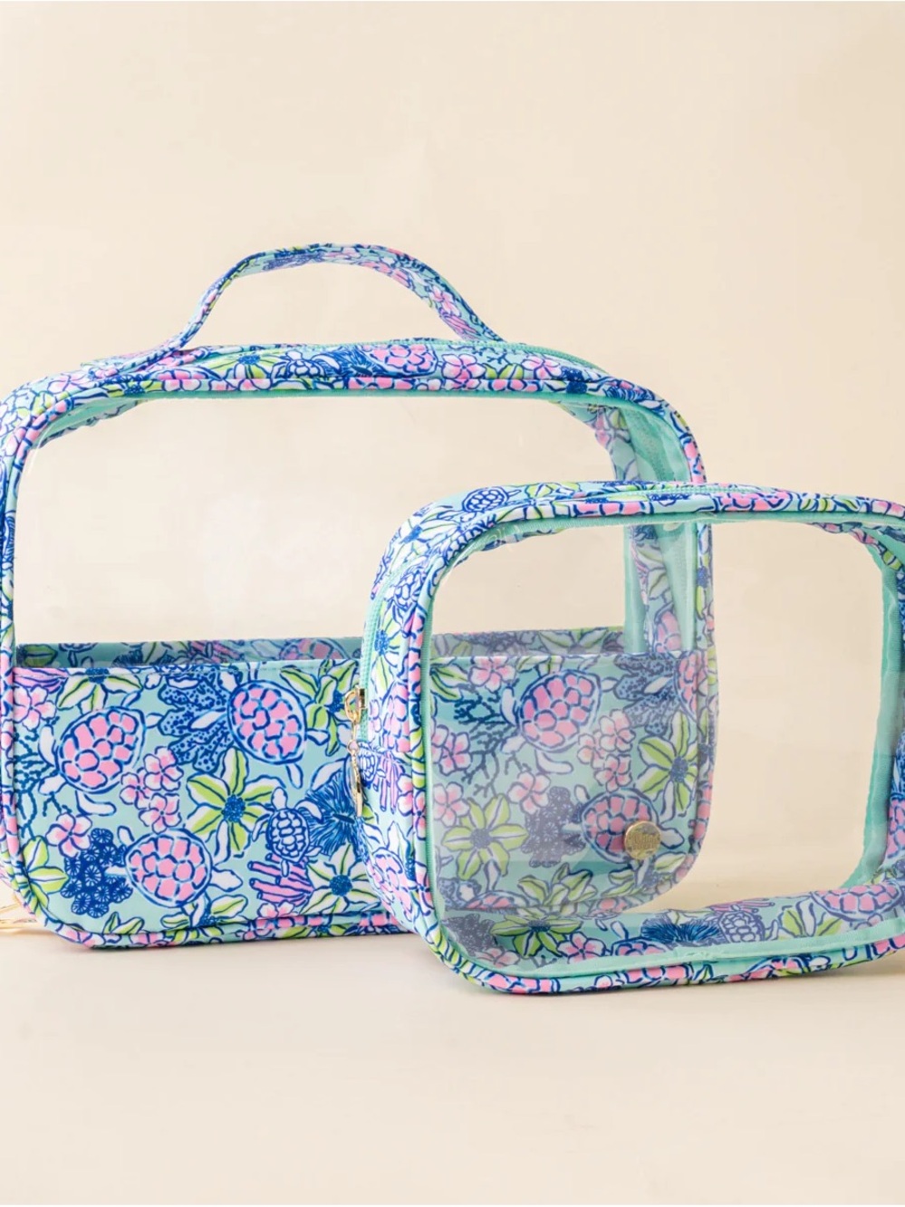 THE DARLING EFFECT Coastal Cove Clearly Chic
Cosmetic Bag Set